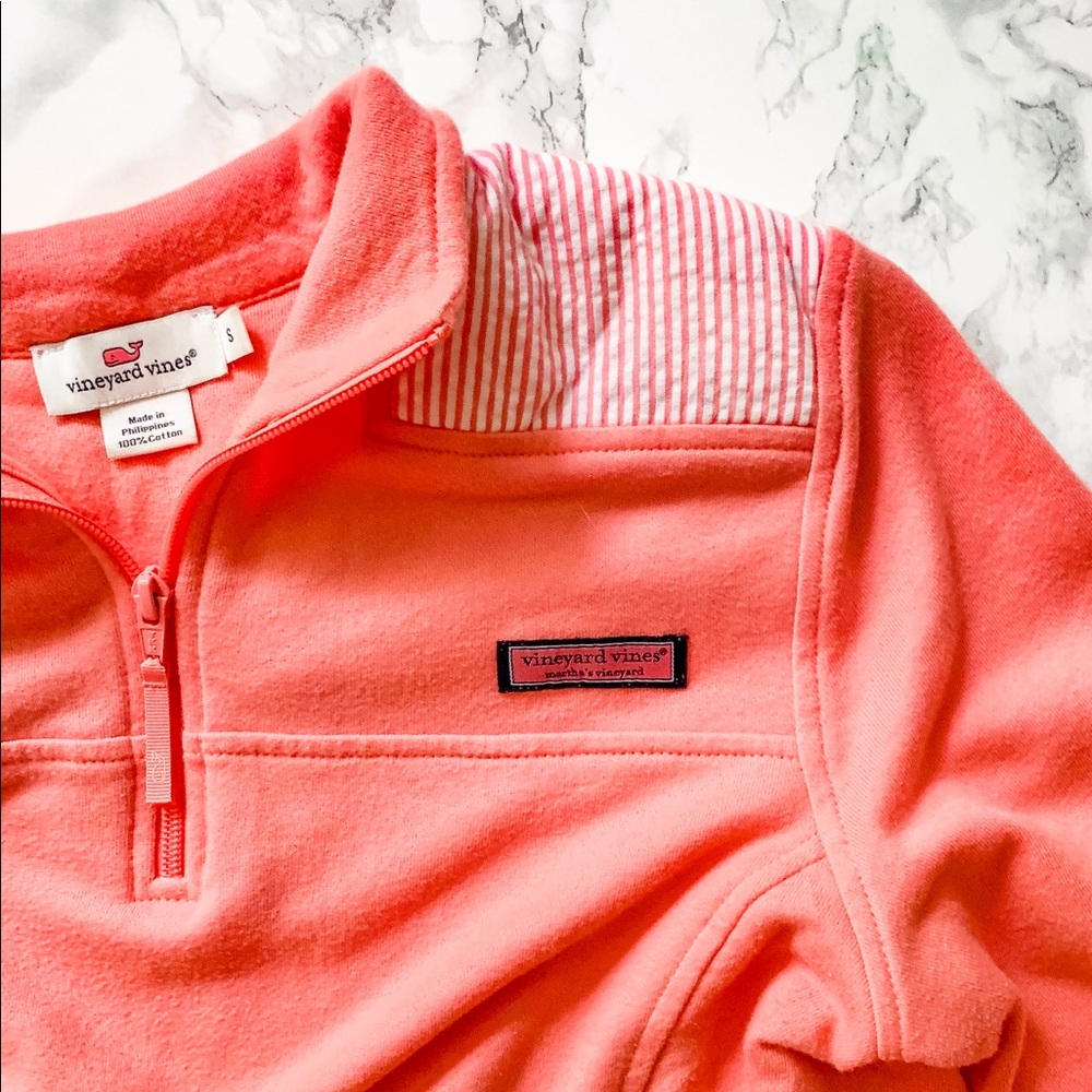 Vineyard Vines Quarter Zip with Seersucker // S